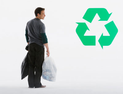 Việc tái sử dụng không chỉ hạn chế ở việc thu gom lon hoặc chai nhựa. - lối sống xanh