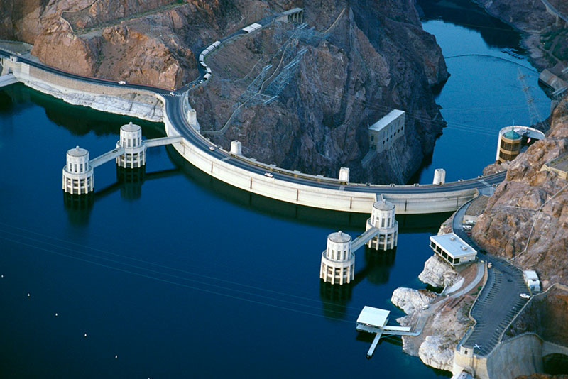Đập thủy điện Hoover Dam hùng vĩ.