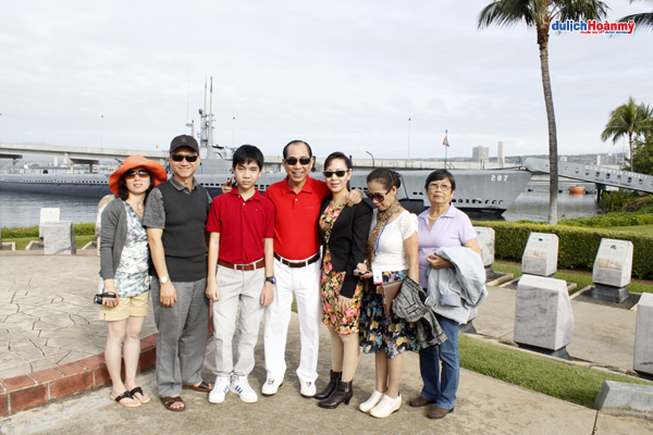 Nhóm khách của DL Hoàn Mỹ tại Trân Châu Cảng, Hawaii (tháng 02/2014) - quần đảo hawaii