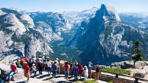Đến công viên Yosemite 123 tuổi này, du khách chỉ còn biết chờ khi nào Chính phủ Mỹ mở cửa trở lại. - tham quan Grand Canyon - du lịch hoàn mỹ