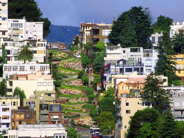 thành phố du lịch San Francisco - du lịch Hoàn Mỹ - Thành phố nổi tiếng với những con dốc.