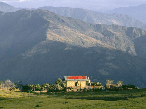 Cảnh đẹp núi non tạo nên mảnh đất thiên đường Buhtan -bhutan quốc gia hạnh phúc